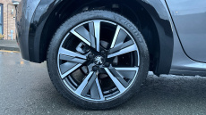 Peugeot 208 1.2 PureTech 100 GT 5dr EAT8 Petrol Hatchback